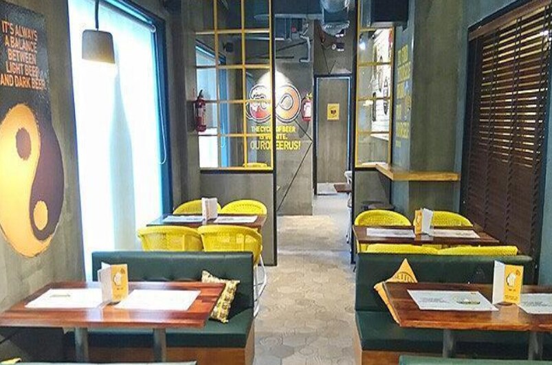 Super Pub Park Street Kolkata Chinese North Indian Fast Food Finger Food Cuisine Restaurant Justdial