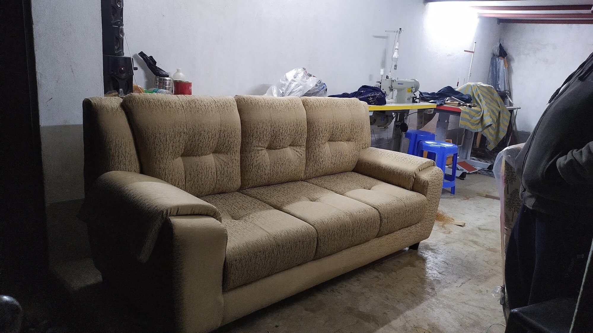 Old Sofa Set Olx Kolkata Baci Living Room