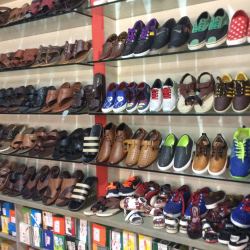 max footwear near me