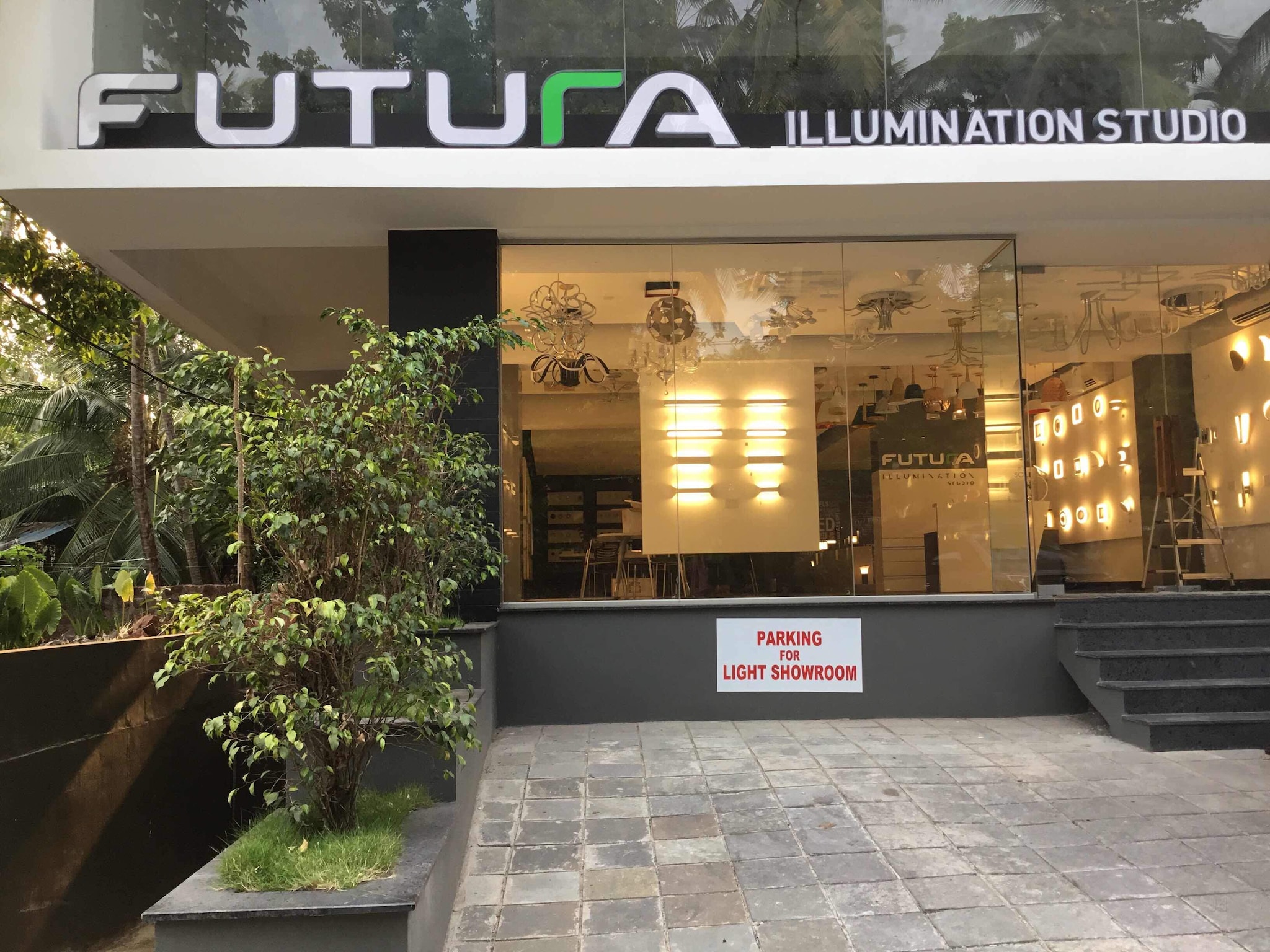 Futura Lights Review