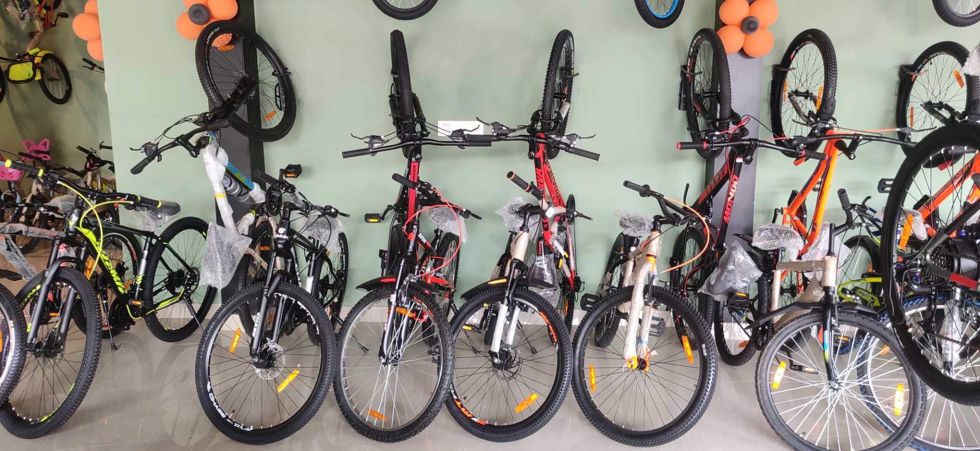 Azil Cycle Traders Photos, G H Road, Kozhikode Pictures & Images