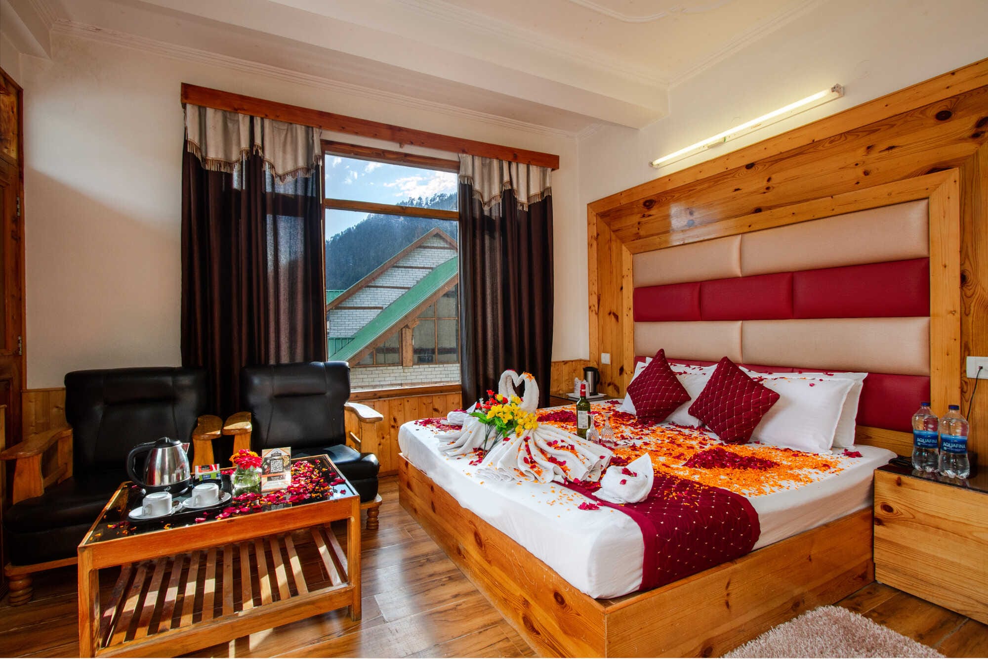 Book Holiday BNB in Simsa,Manali - Best 3 Star Hotels near me in Manali -  Justdial