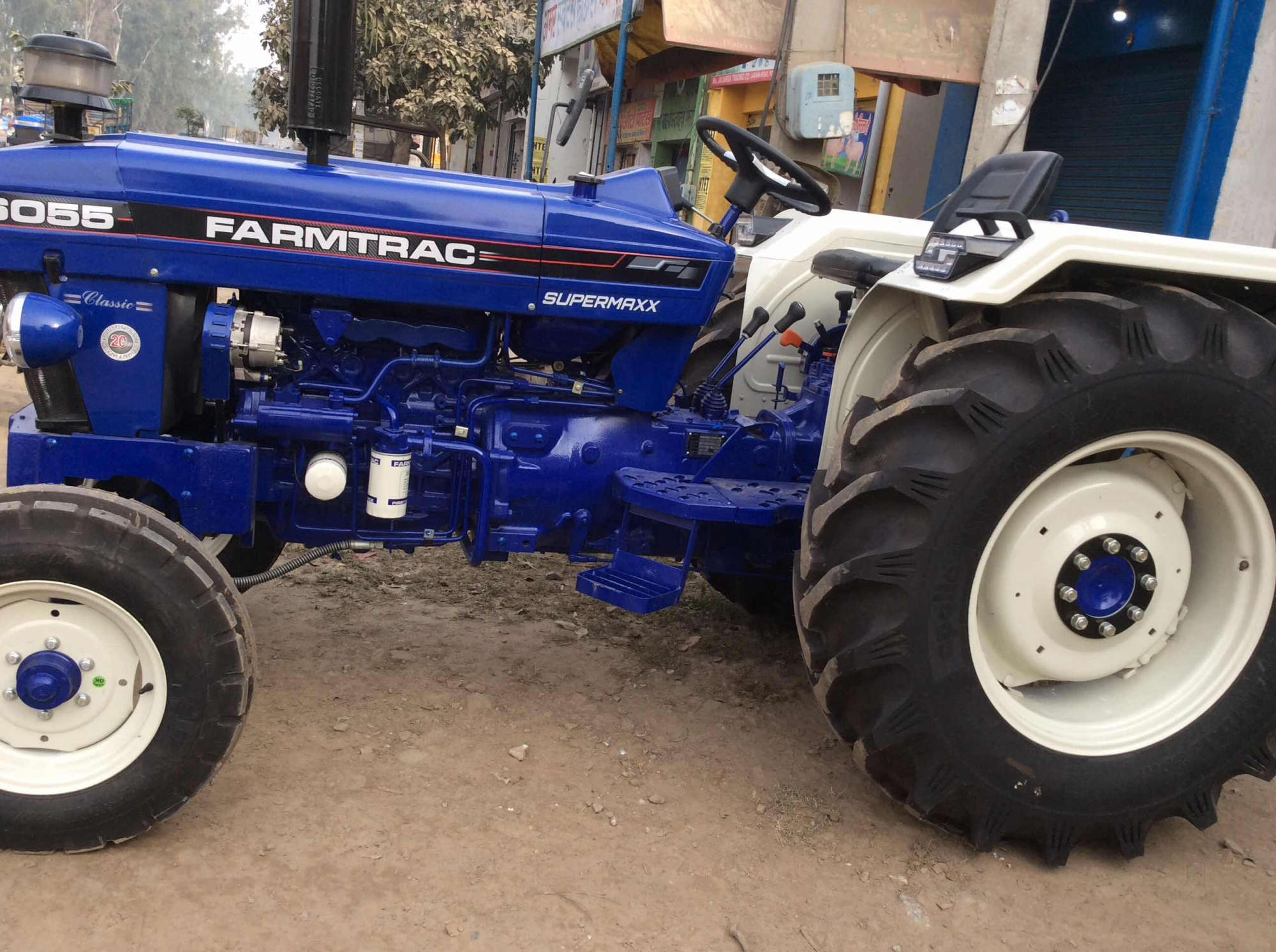 Top 30 Tractor Dealers in Kurukshetra ट्रेक्टर डीलर्स, कुरुक्षेत्र