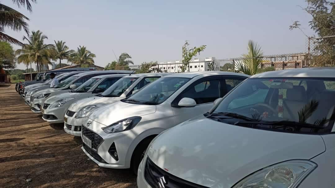 Car Rental in Latur 𝗕𝗼𝗼𝗸 𝗥𝗲𝗹𝗶𝗮𝗯𝗹𝗲 𝗩𝗲𝗵𝗶𝗰𝗹𝗲 Rental Cars Near Me