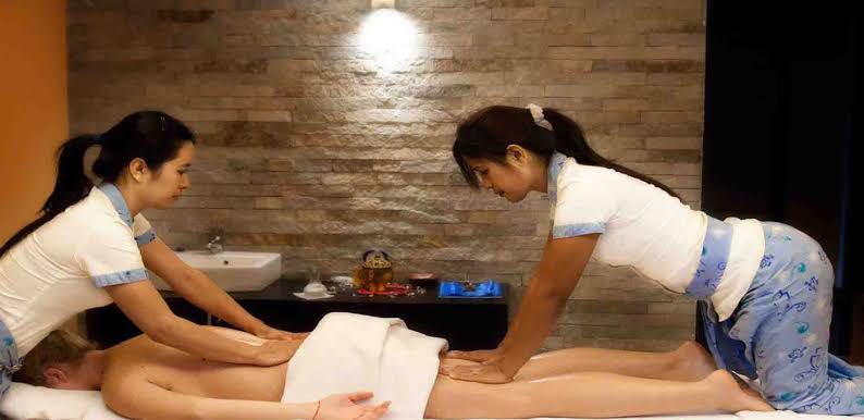 Massage Parlar Com