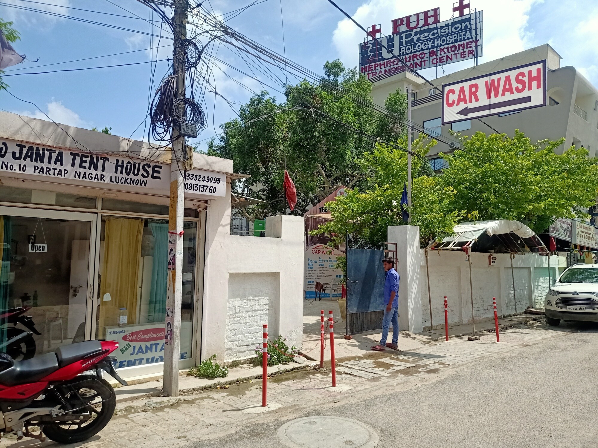 Top Self Serve Car Washing Services in Lucknow Best Self Service Car
