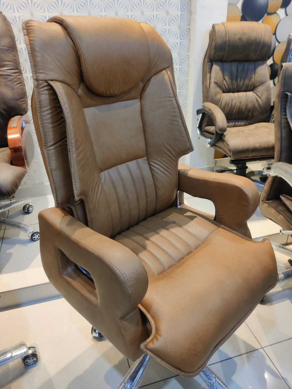 Ludhiana Salon Furniture Manufacturers Salon Chairs Beauty Parlour