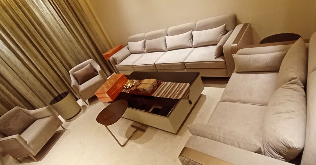 Catalogue Luxury Interior And Furniture Contractors in Dugri Phase 2