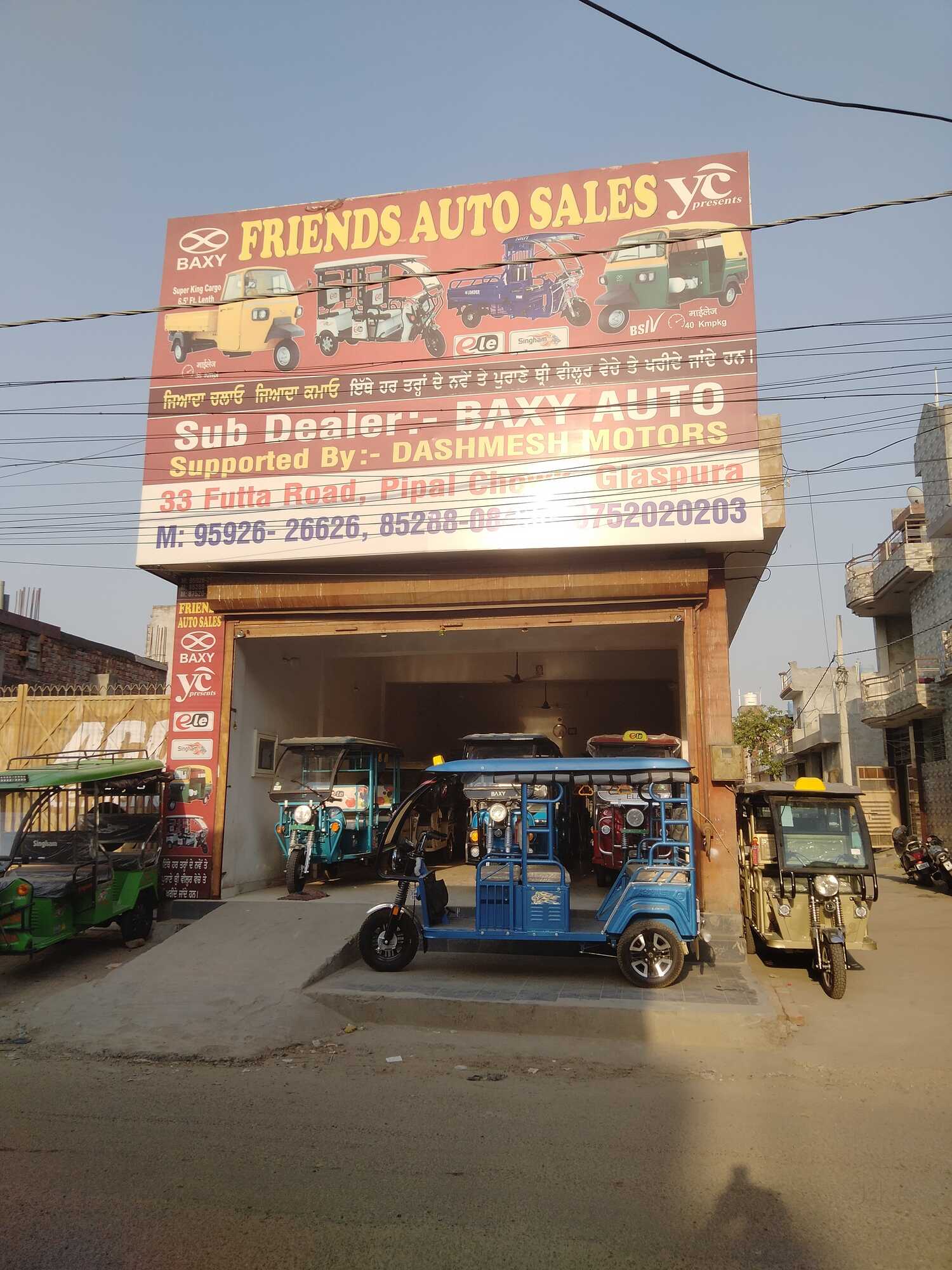 Top Three Wheeler Dealers Piaggio Ape in Green Field - Best Three ...