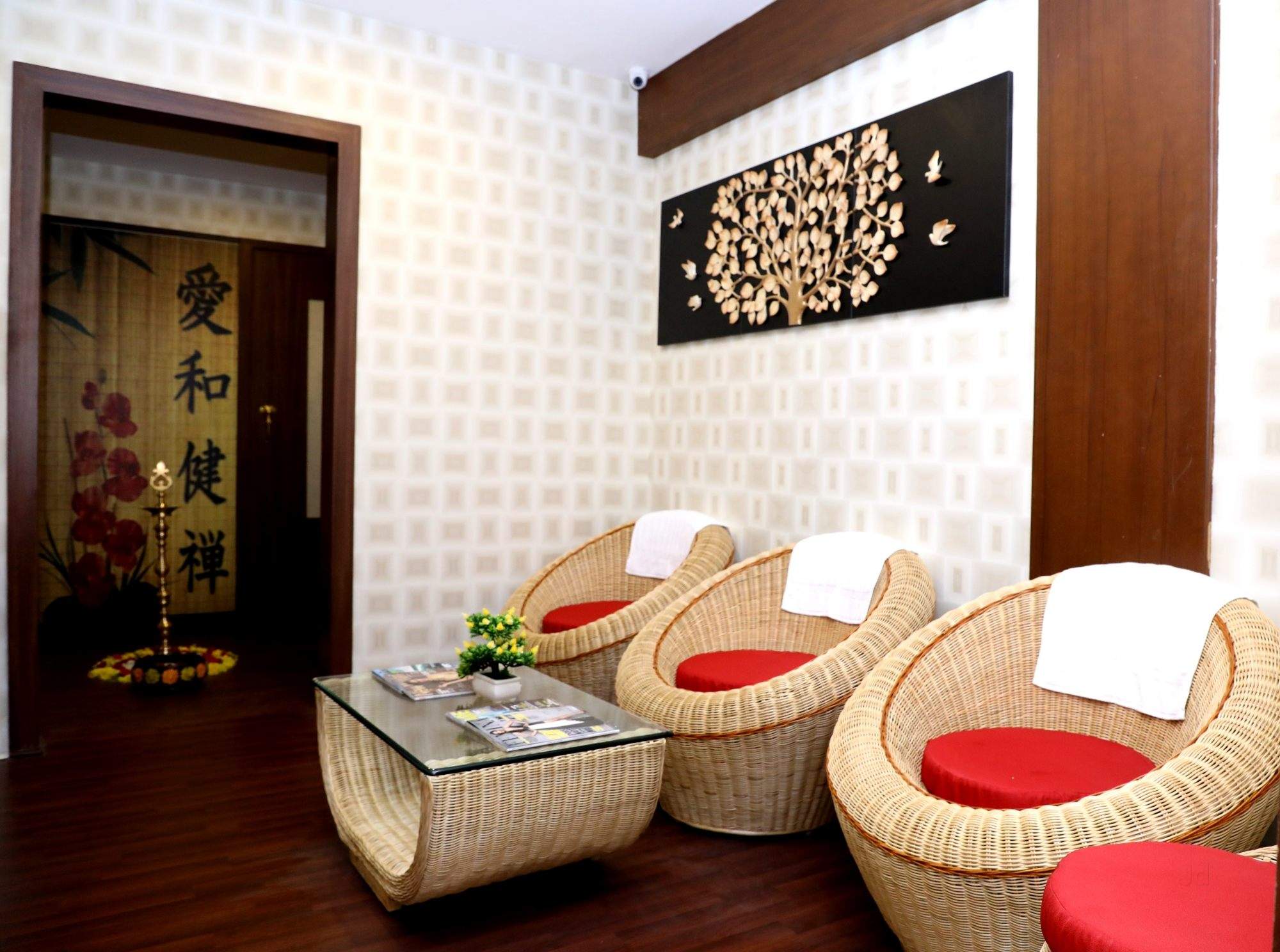 Top Body Massage Centres in Madurai Palace Best Massage Centres