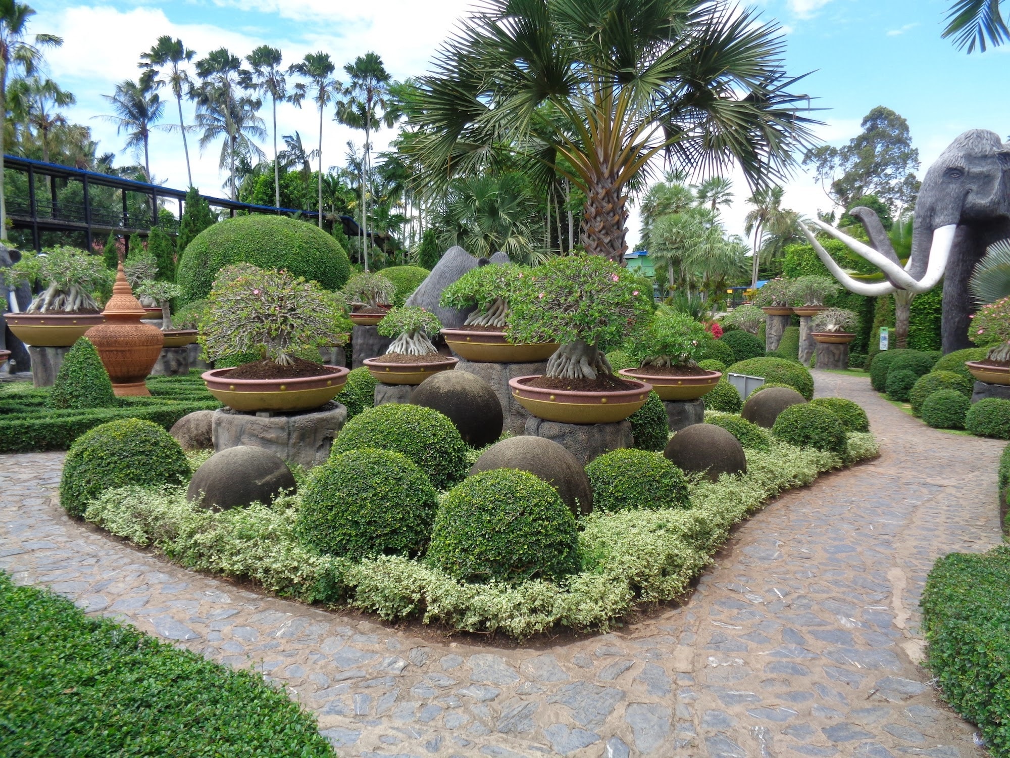 Catalogue Isha Nursery Garden in Thuvariman , Madurai Justdial