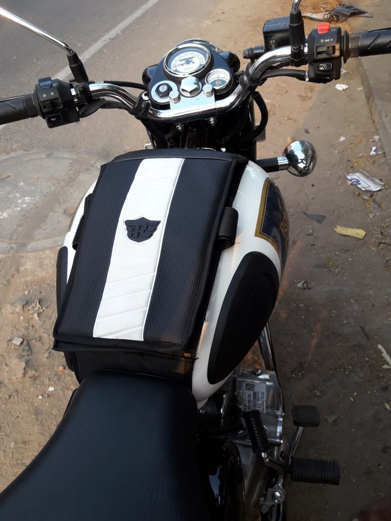 Maruti Ertiga Seat Cover in Madurai - Dealers, Manufacturers