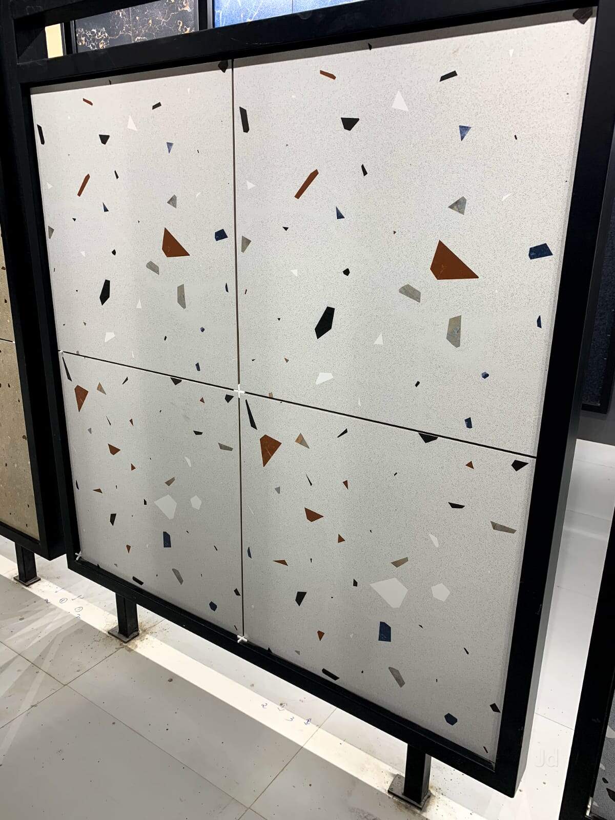 Vitra 7 5x7 5 Mink Mosaic Tile in Kolkata - Dealers, Manufacturers