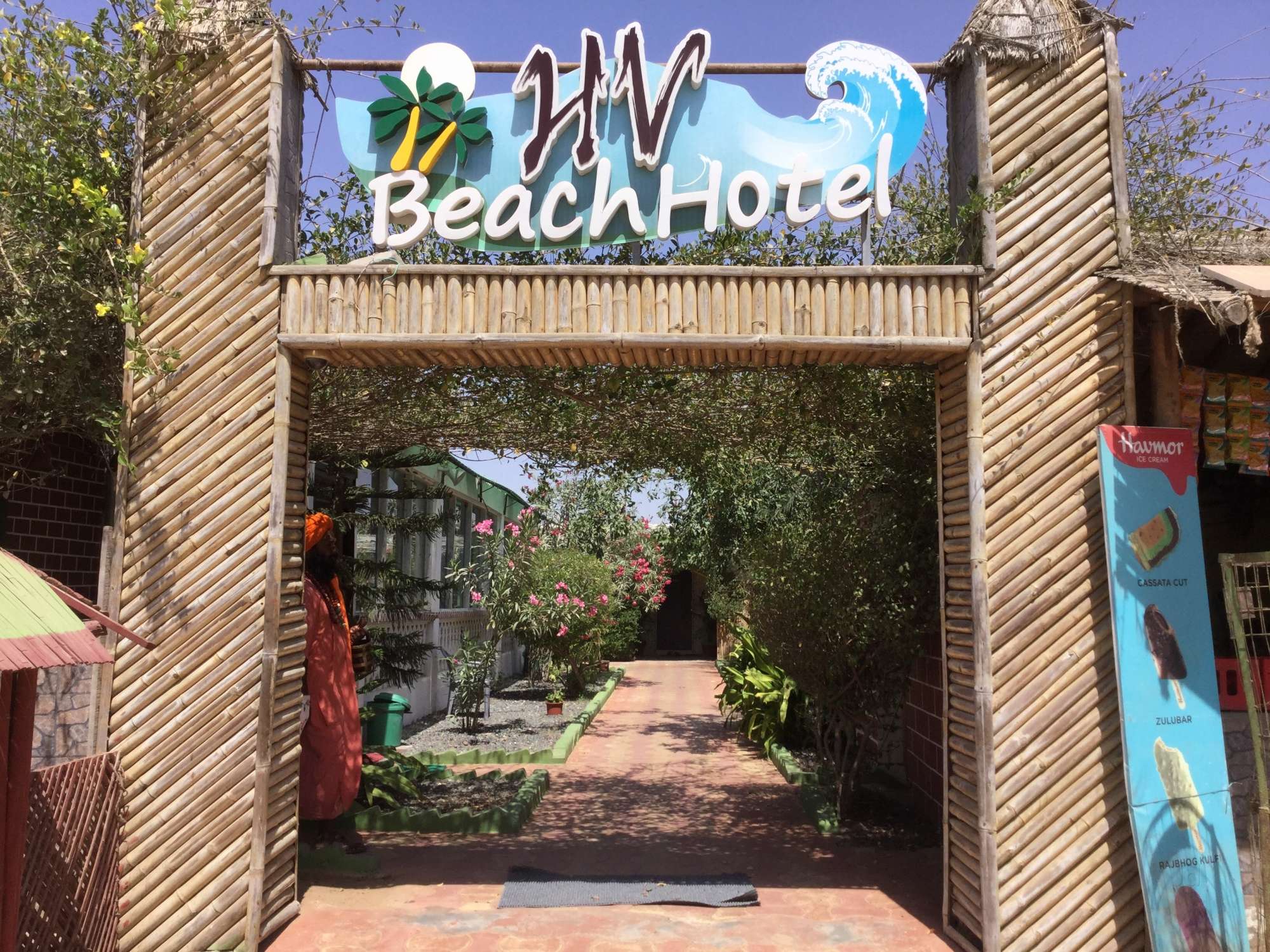 Book Sea View Hotel in Mandvi Ho,Mandvi - Best Hotels (Rs 1001 To Rs 2000)  in Mandvi - Justdial