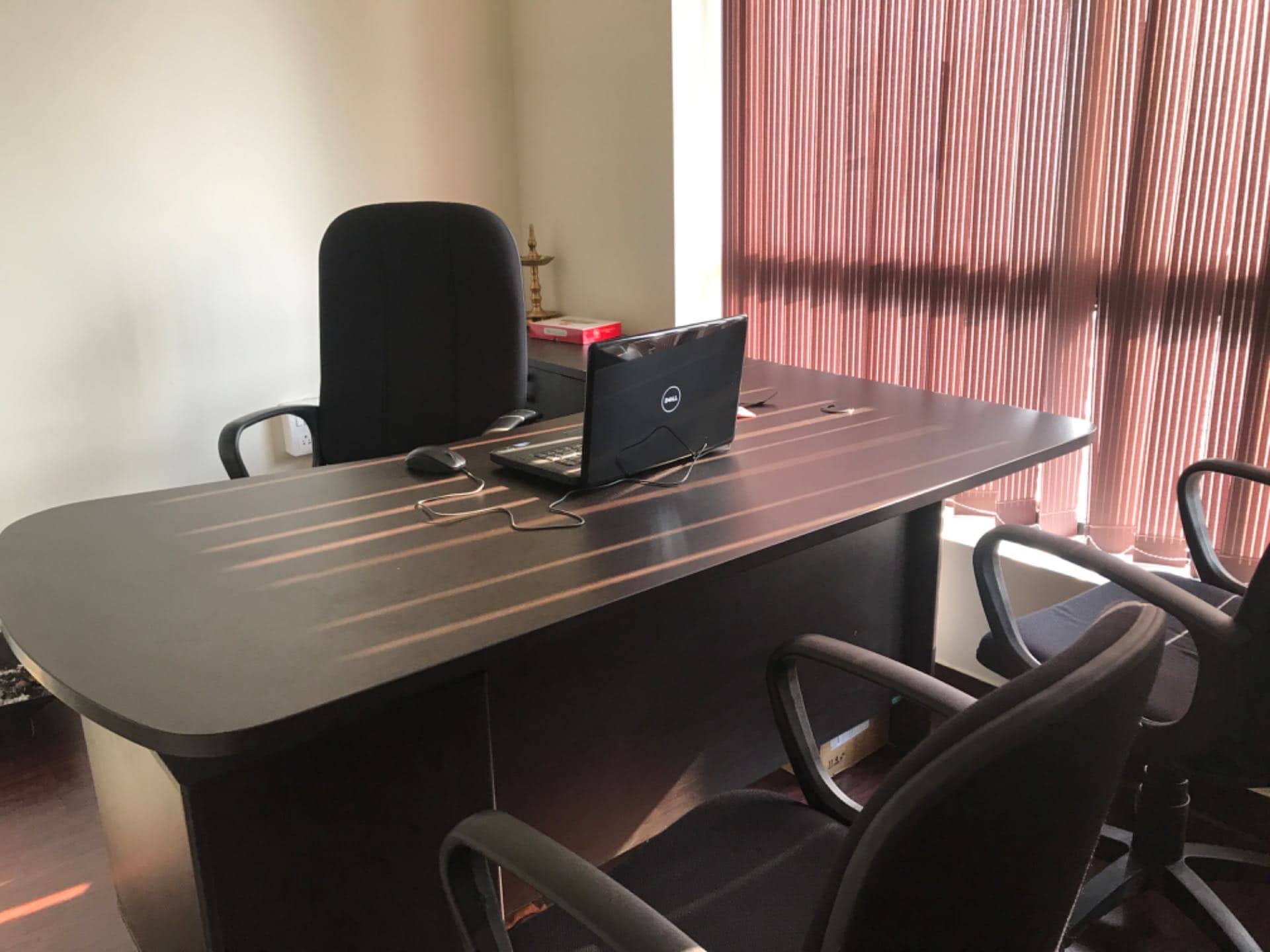 Top Real Estate Agents to Rent Apartments, Best Property Dealers in