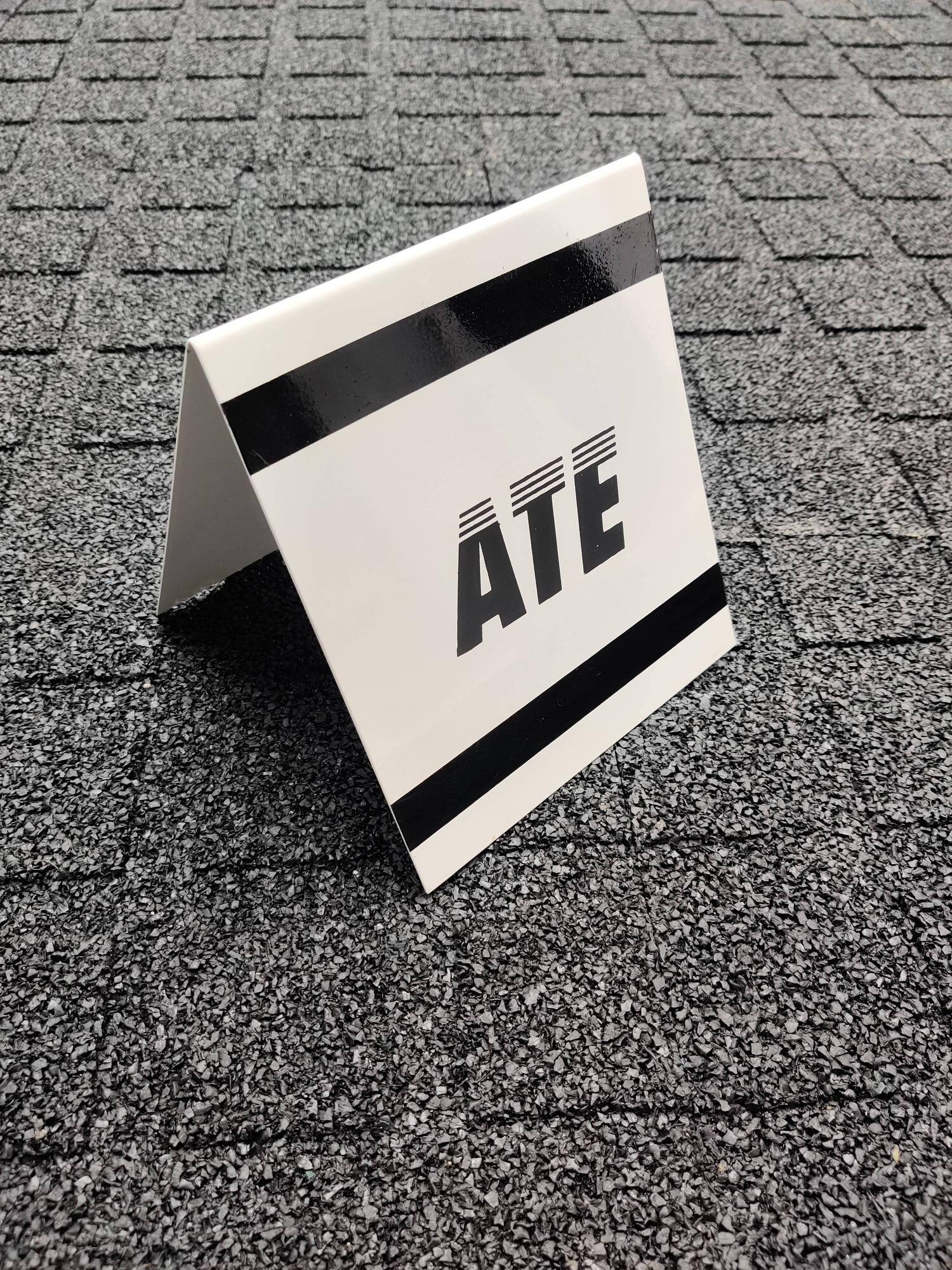 Ball Throwing Machine in Surat High-Performance Pitching Device