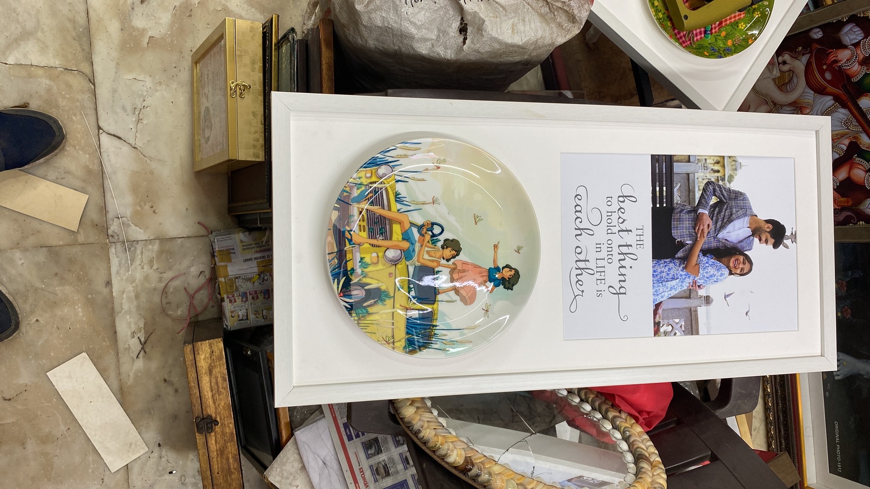 Catalogue Asha Photo Frame Maker in Kandivali West , Mumbai Justdial