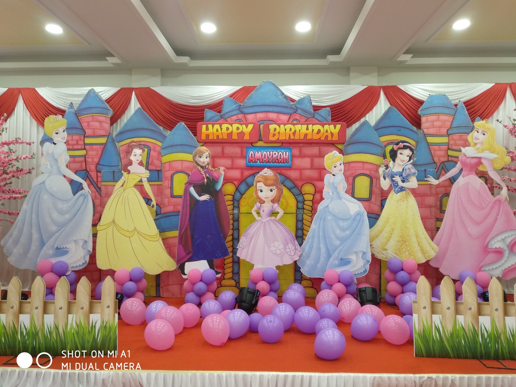 Wanna Party Lokhandwala Complex Andheri West Balloon Decorators In Mumbai Justdial Opposite national college, next to chappal market, linking road, bandra west, mumbai india. wanna party lokhandwala complex