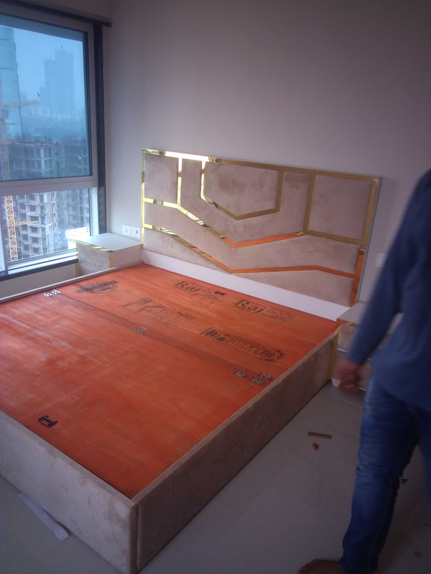 Catalogue K G N Old Furniture Buyers And Sellers in Malad West