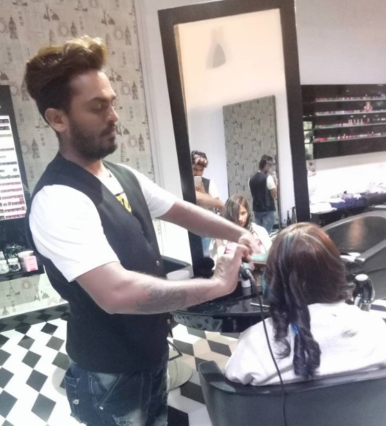 Vanessa Andheri West Hair Stylists In Mumbai Justdial