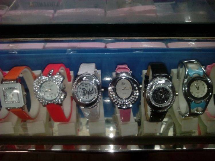 fastrack watch repair centre near me