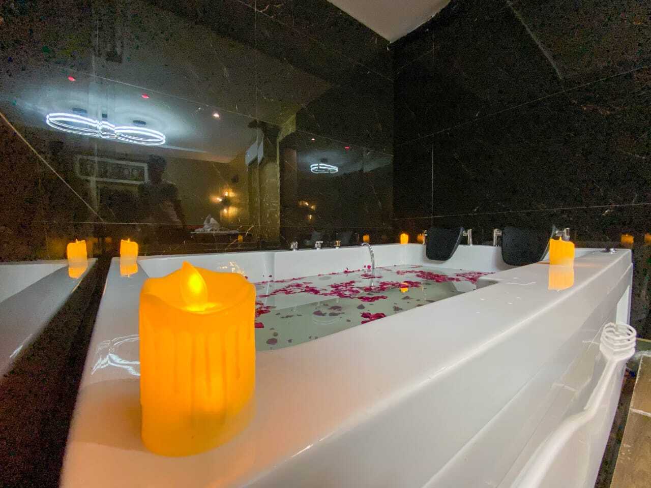 Top Foot Massage Centres in Juhu Best Foot Spas Mumbai near me Justdial