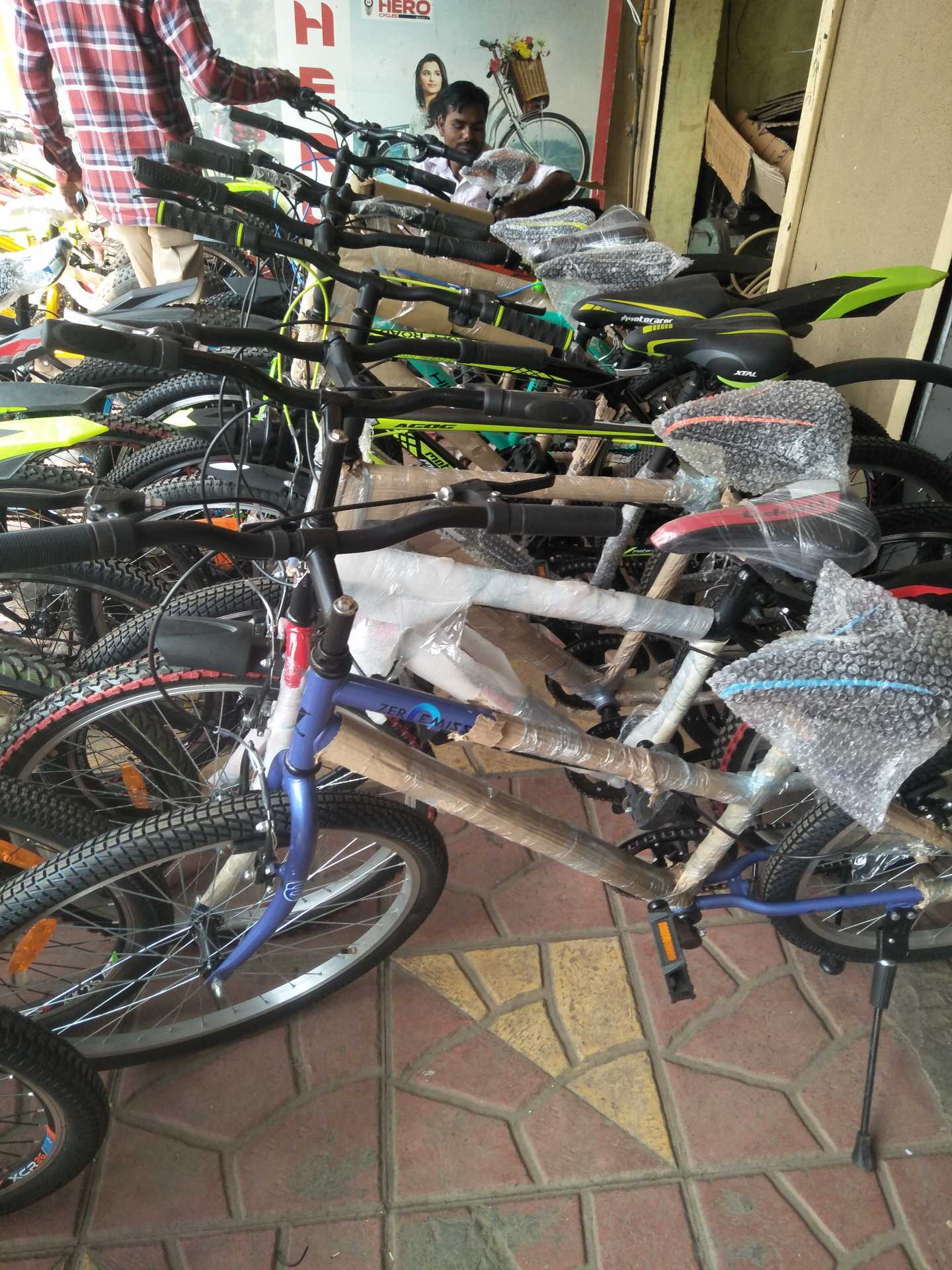 sadguru cycle studio