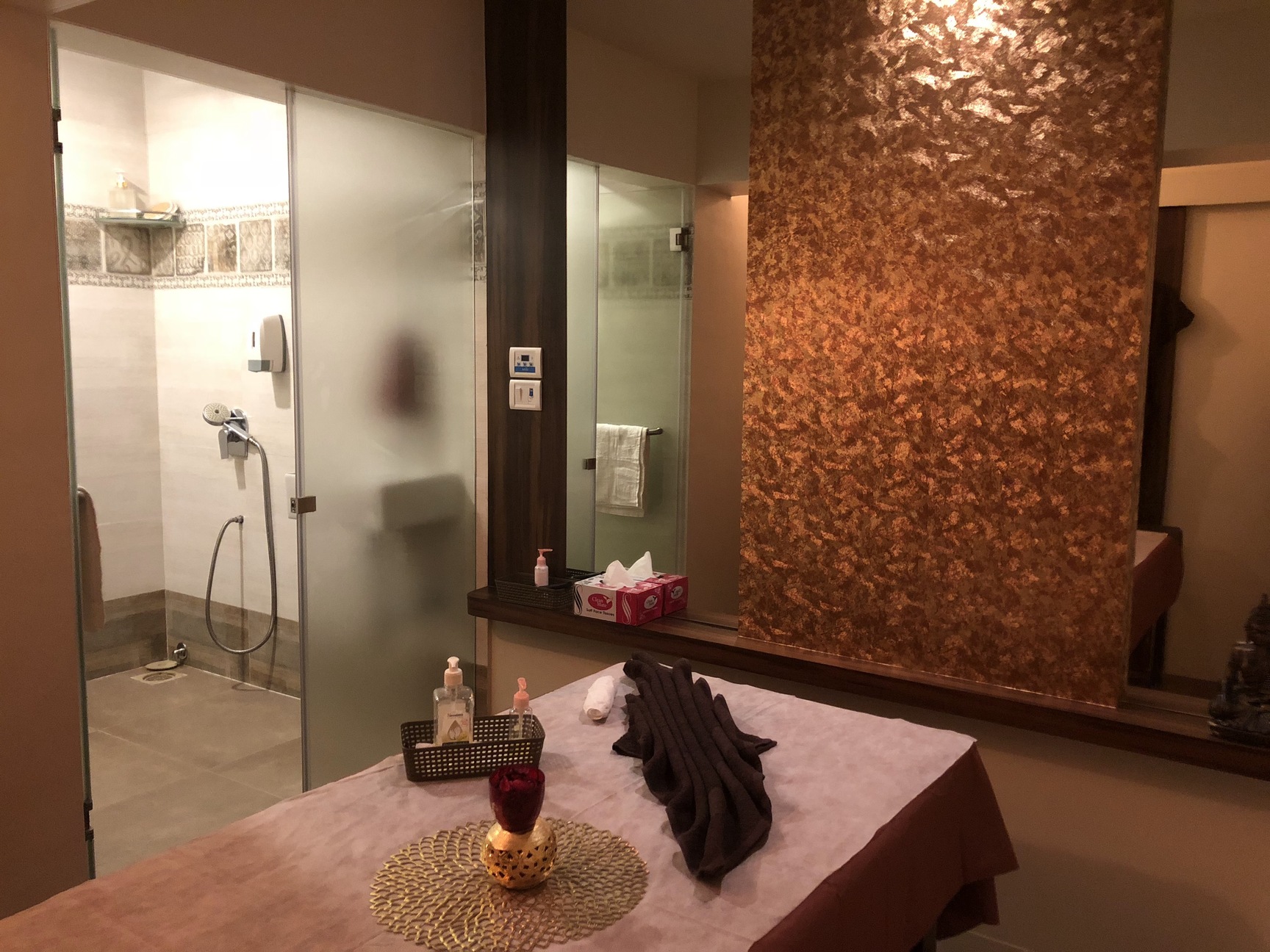 Top Foot Massage Centres in Juhu Best Foot Spas Mumbai near me Justdial