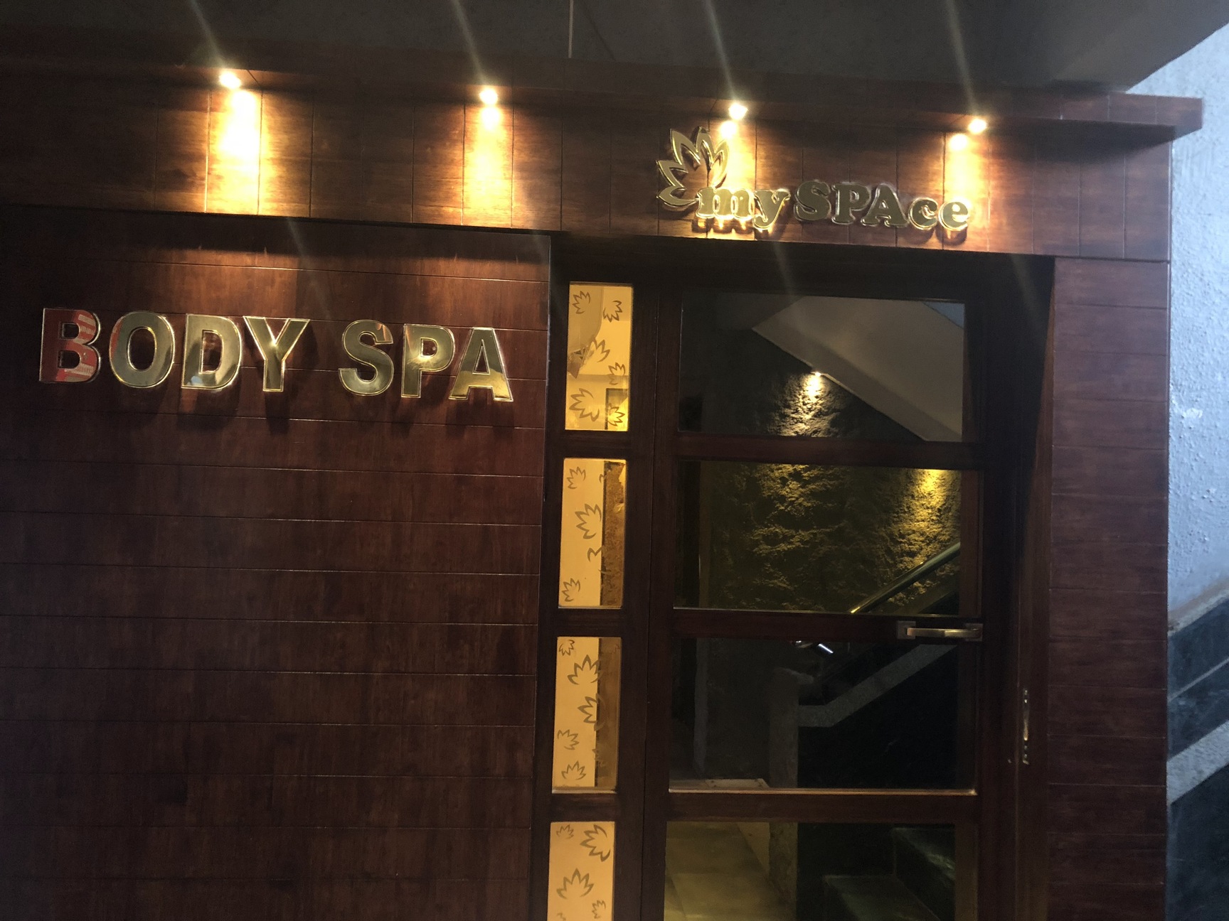 Top Foot Massage Centres in Juhu Best Foot Spas Mumbai near me Justdial