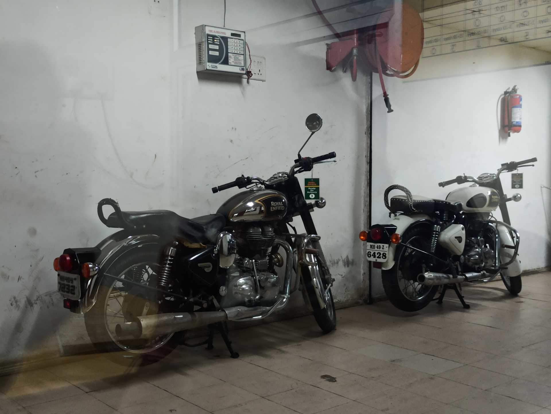 Cobra Silencer High-Performance Exhaust System for Motorcycles