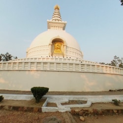 Viswa Shanti Stupa Rajgir in Sohsarai,Nalanda - Tourist Attraction ...