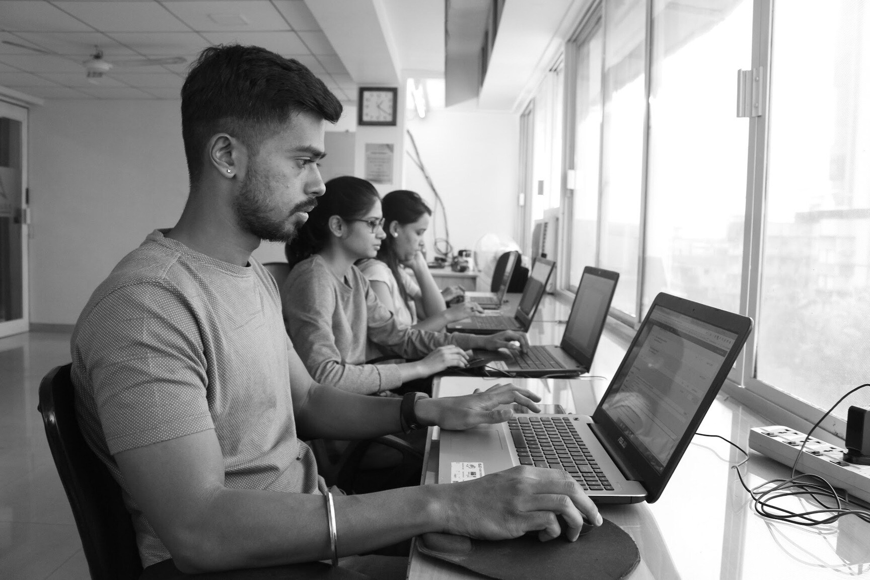 Catalogue Ub Digital Afiiliate Marketing in Mumbai Justdial