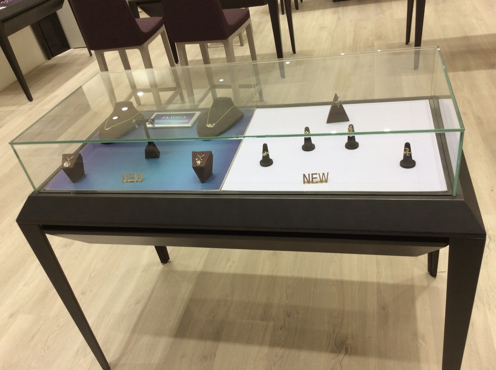 caratlane seawoods grand central