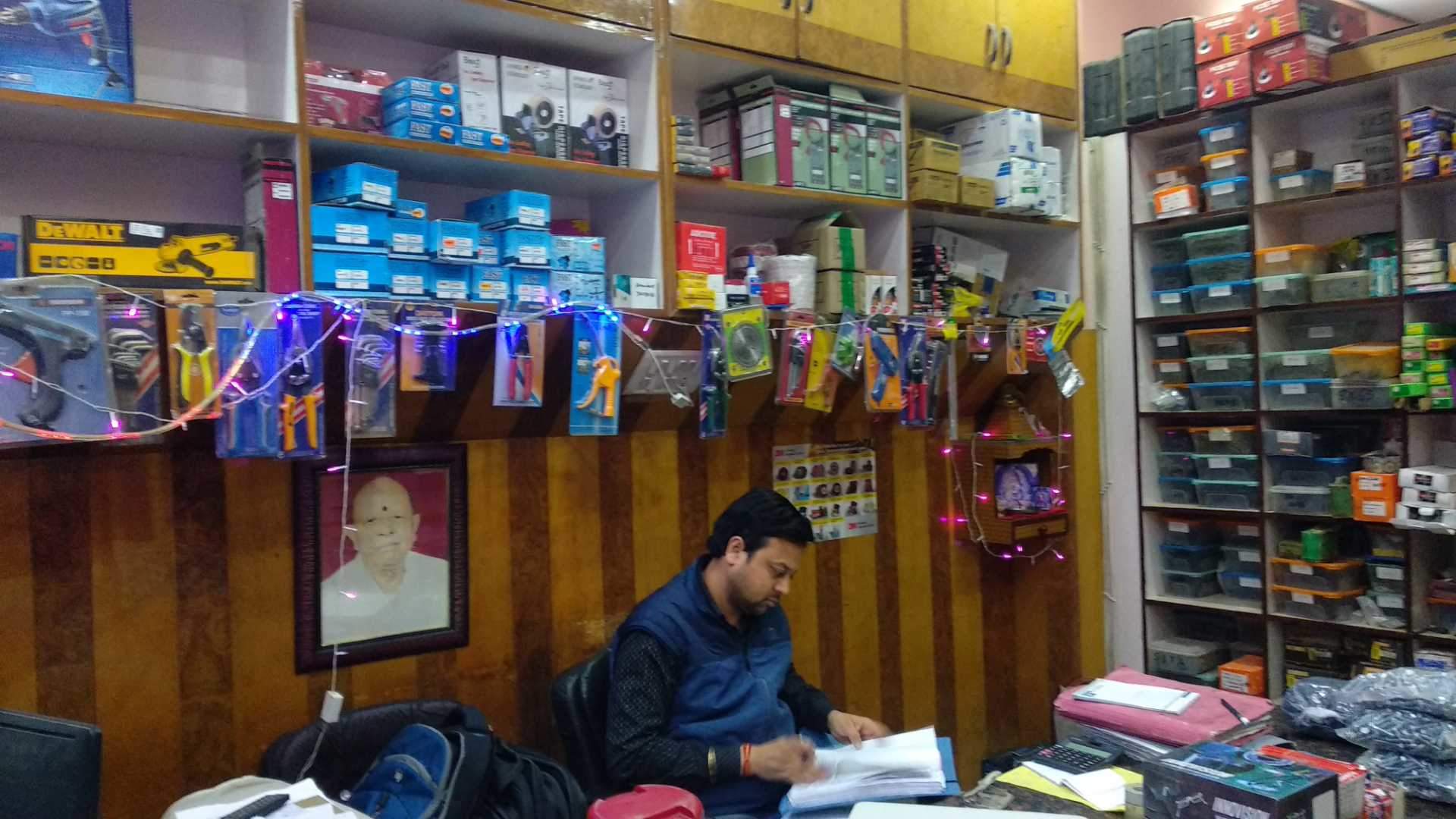 Catalogue Shri Balaji Tools & Hardware in Noida Sector 9 , Noida