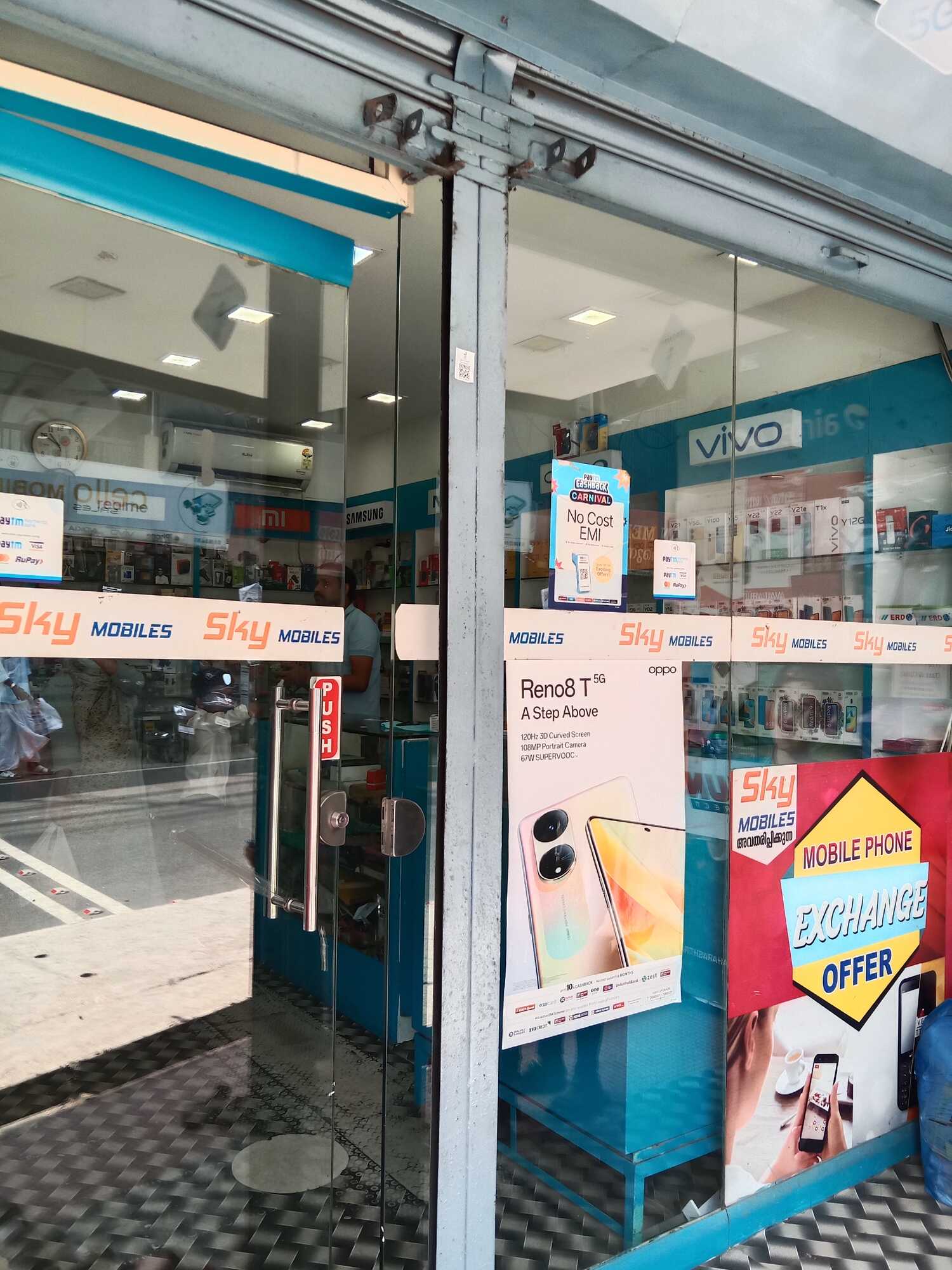 Top OnePlus Mobile Phone Dealers in Palakkad Best OnePlus Mobile