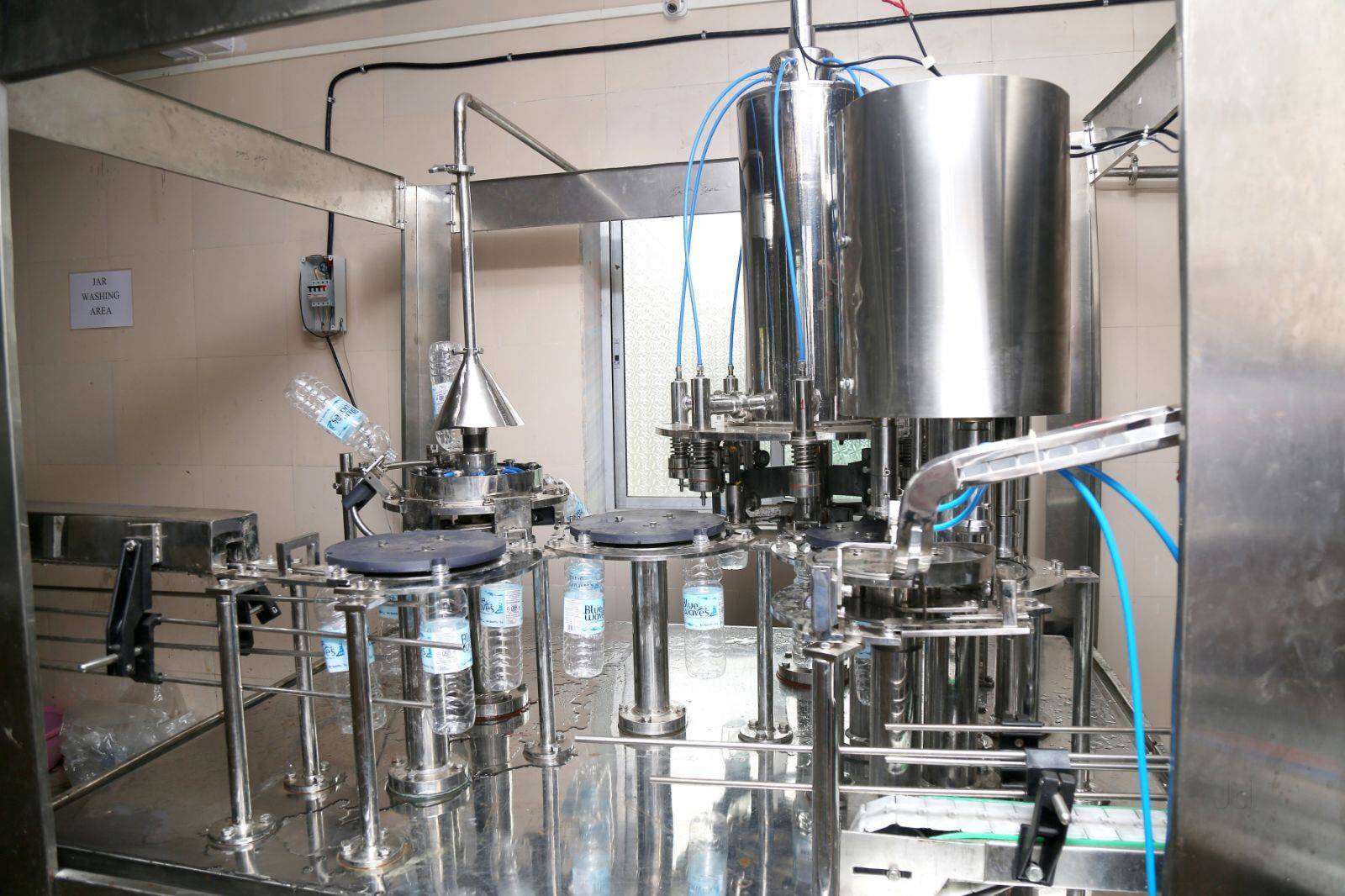 Top Blue Waves Packaged Drinking Water Manufacturers in Mumbai