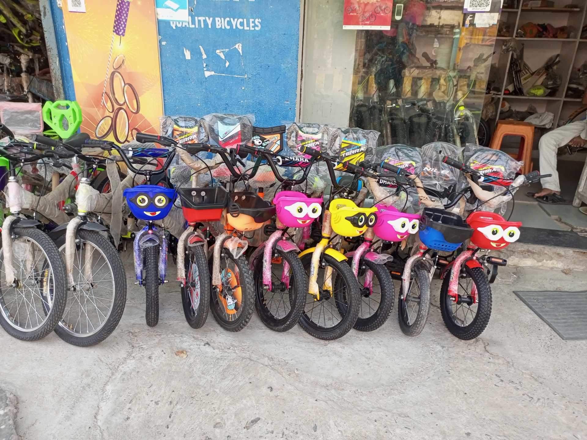 Hero Bikes Hero Service Center Munirka Ahmedabad Hero Authorised