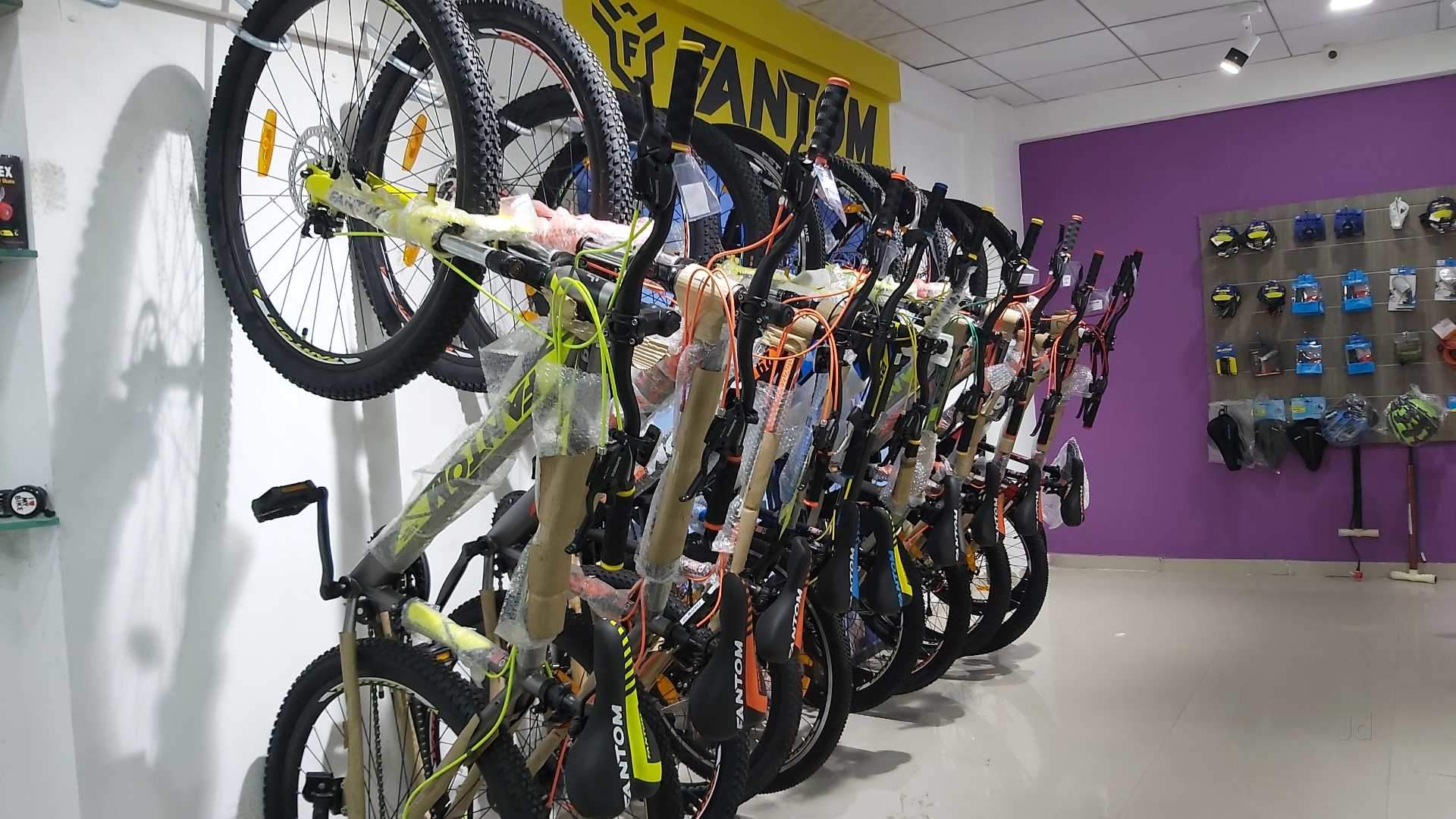 Top Skates Shoe Dealers in Pimpri Best Skating Sport Shoe Dealers