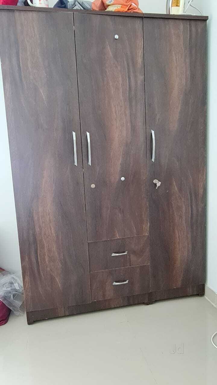 Catalogue Old Furniture Center (R K Old Furniture) in Aundh , Pune