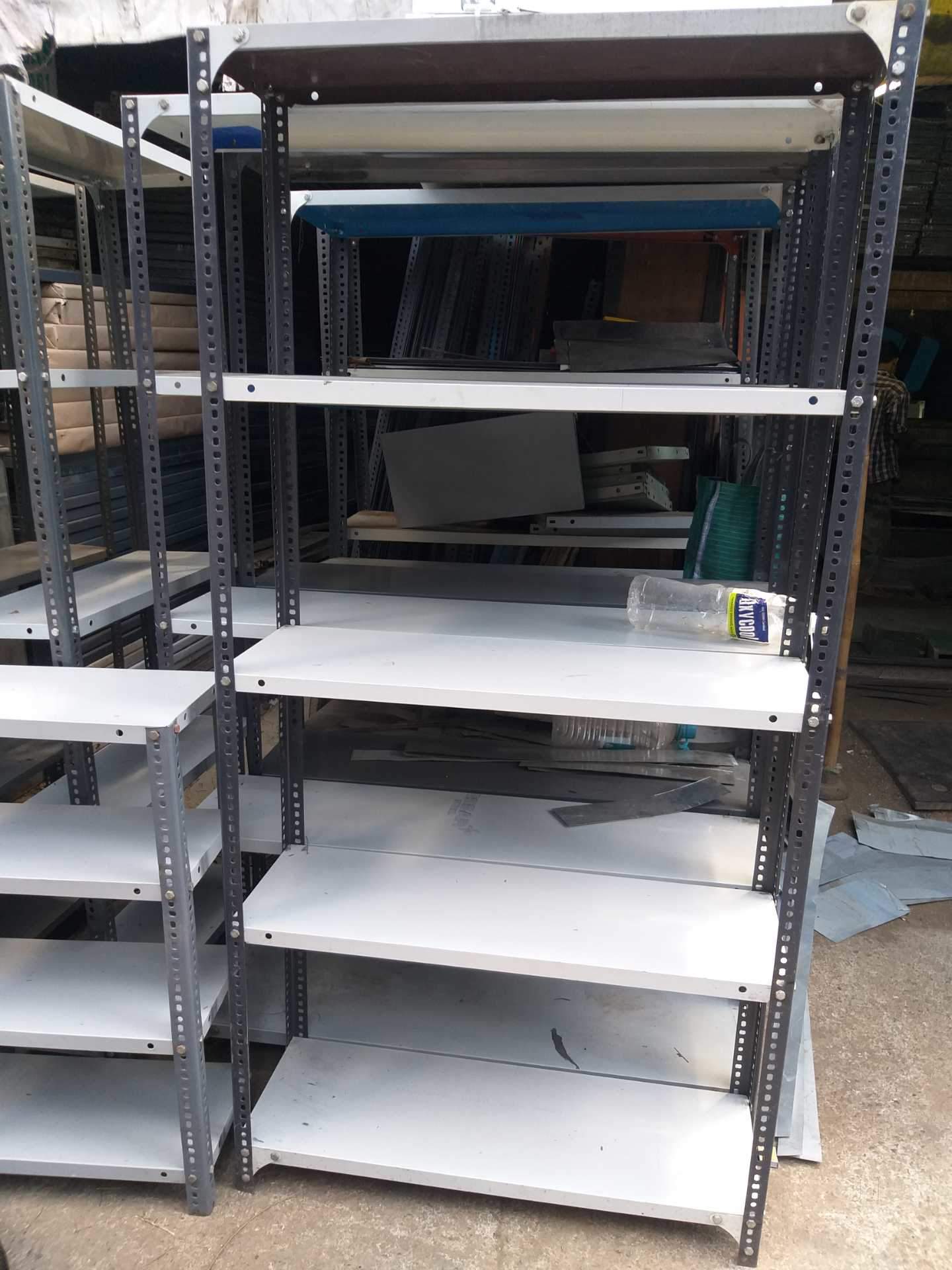 Top Second Hand Supermarket Display Rack Dealers in Pune सेकंड हैंड