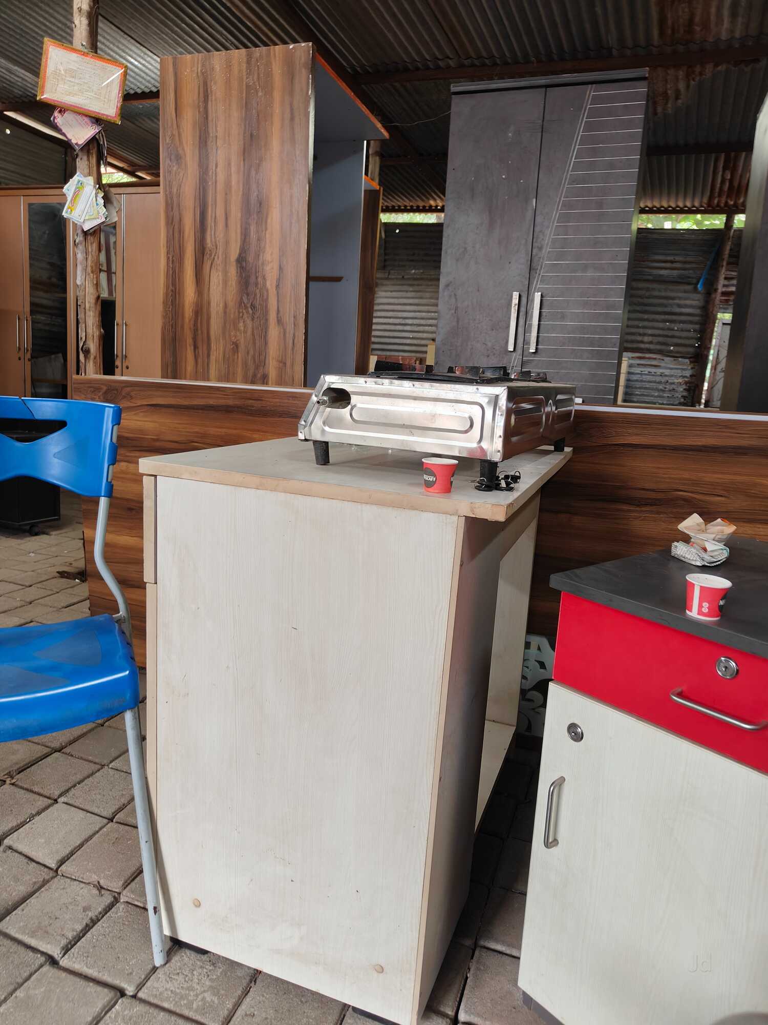 Catalogue Old Furniture Center (R K Old Furniture) in Aundh , Pune