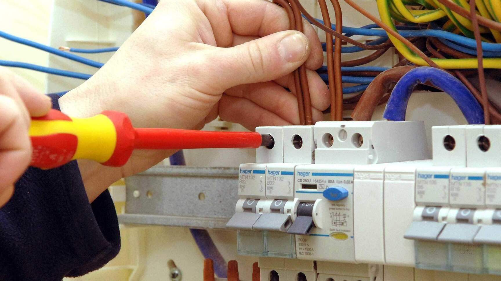 Top Electricians in Pune Best Electricians Services near me Justdial