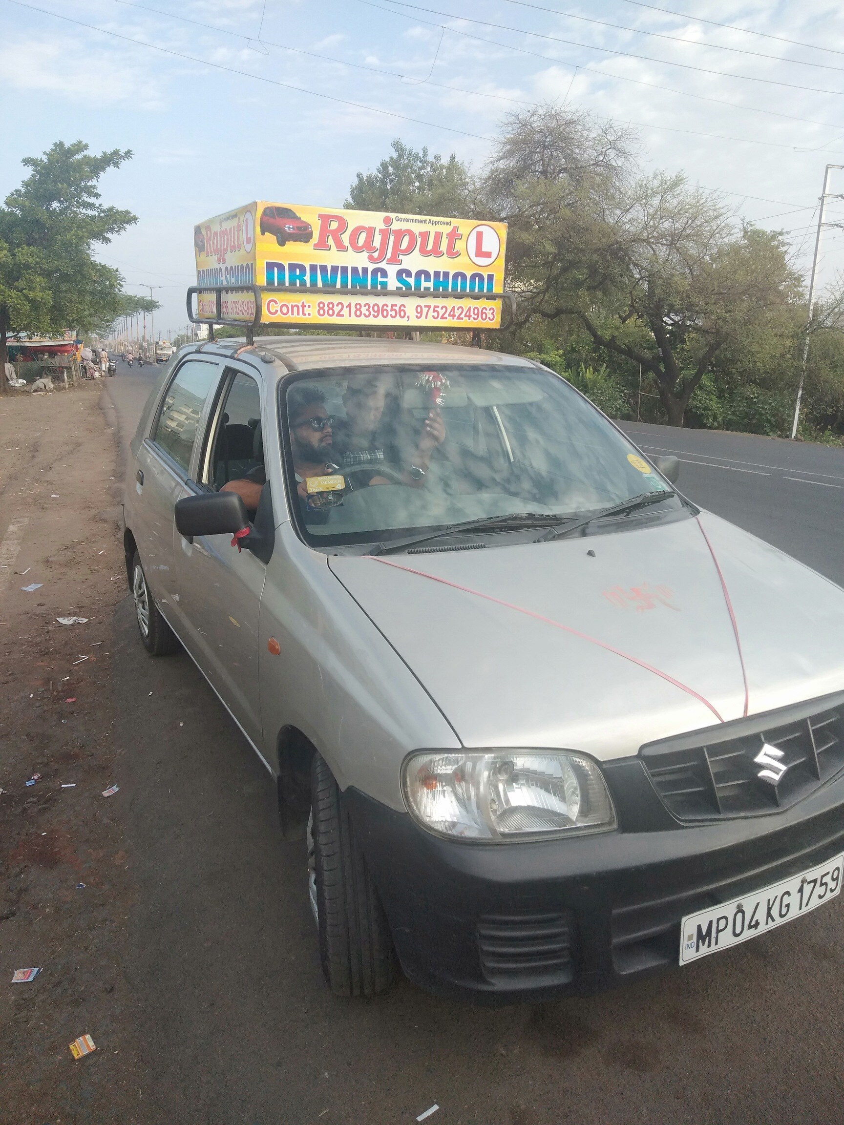 driving school for two wheeler near me