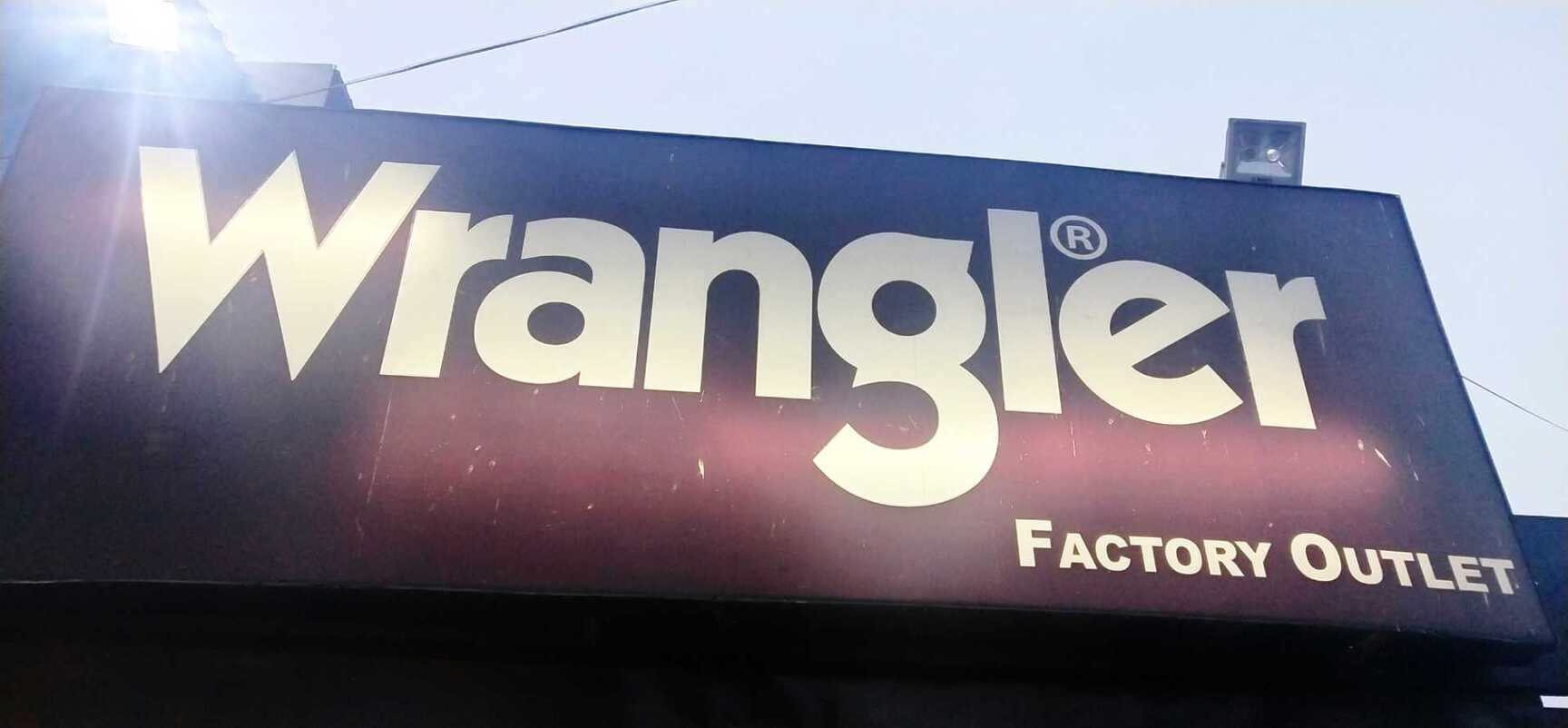 wrangler factory outlet near me