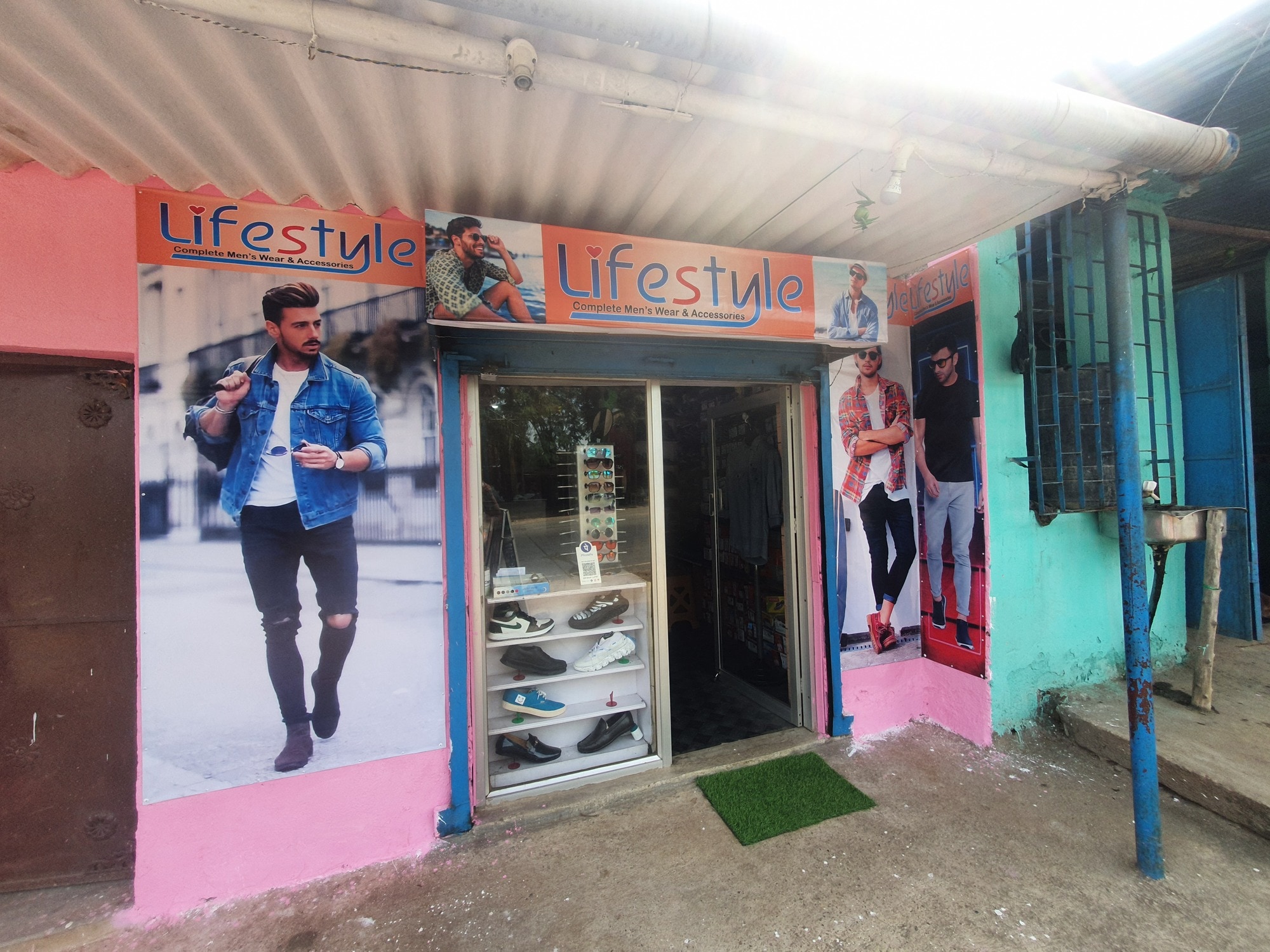 Badminton Shoe in Boudh Comfortable, Durable Stylish