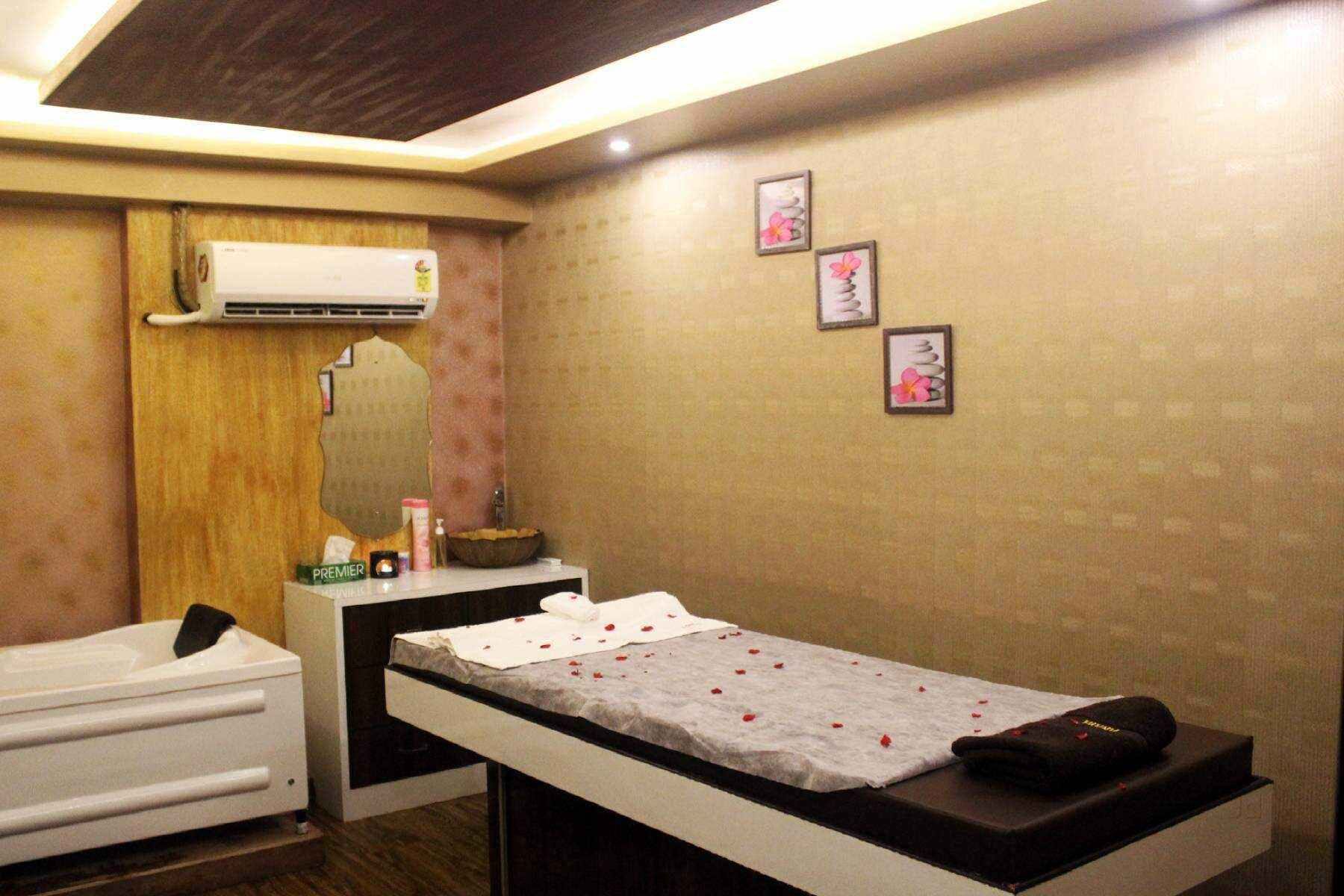 Top Body Massage Centres For Shiatsu Treatment in Elampillai Best