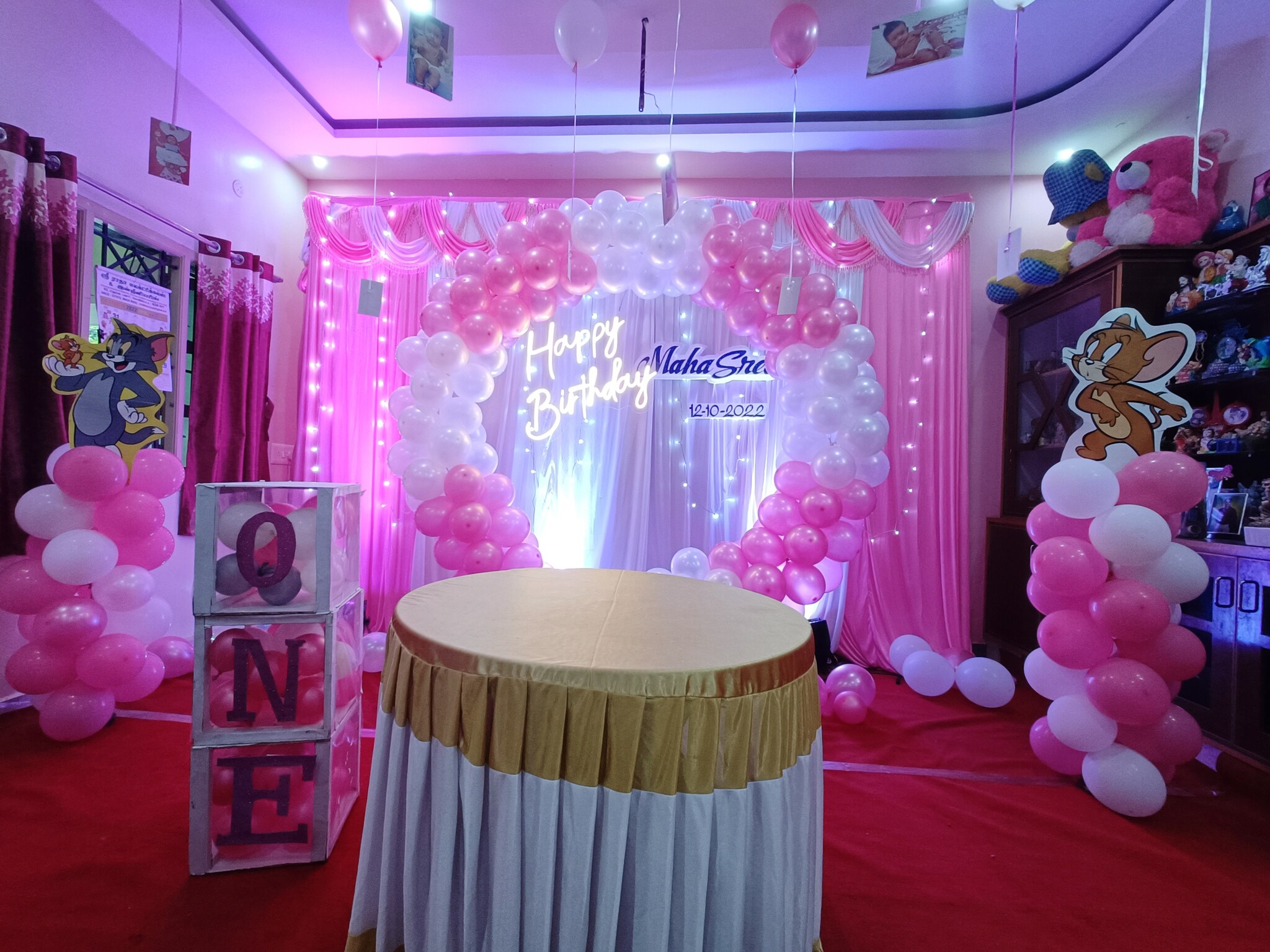 Aggregate 123+ princess theme birthday stage decoration best noithatsi.vn