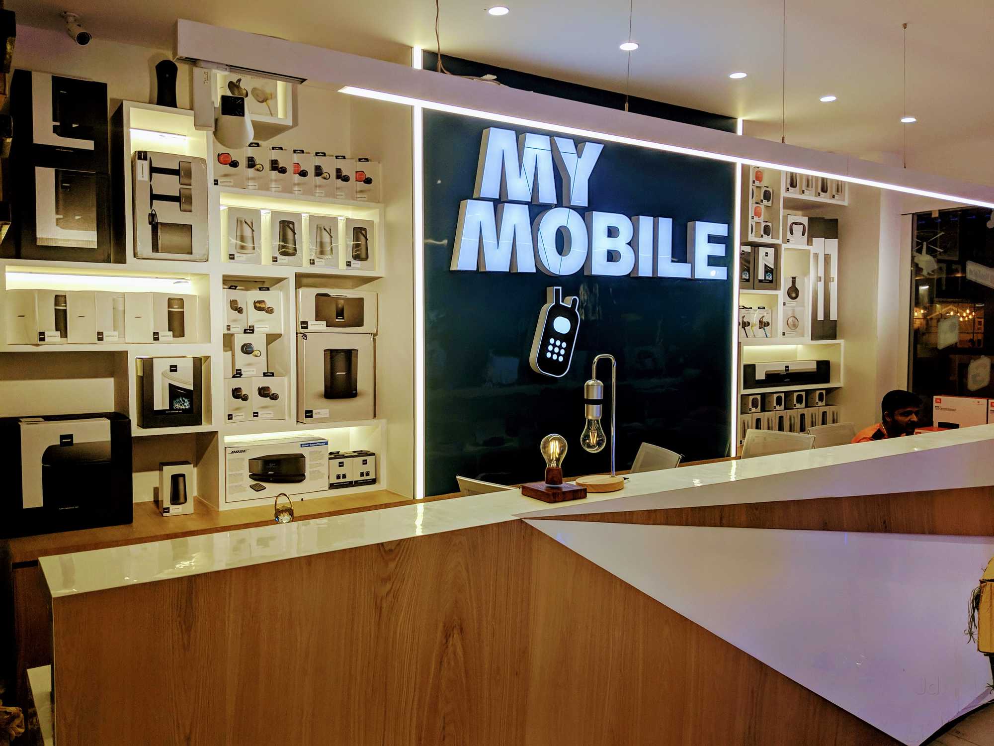 Top 100 Samsung Mobile Phone Repairs & Services in Surat Best Samsung