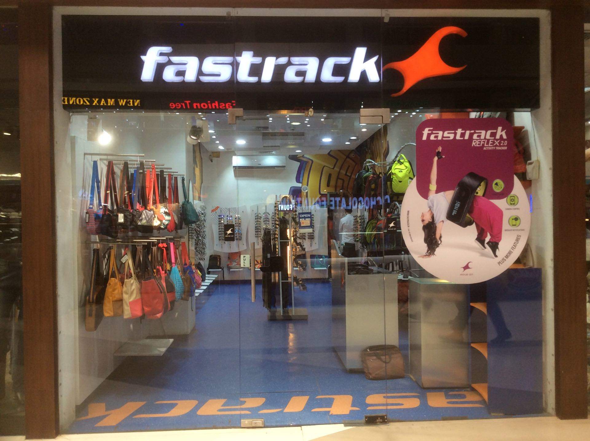fastrack reflex showroom near me