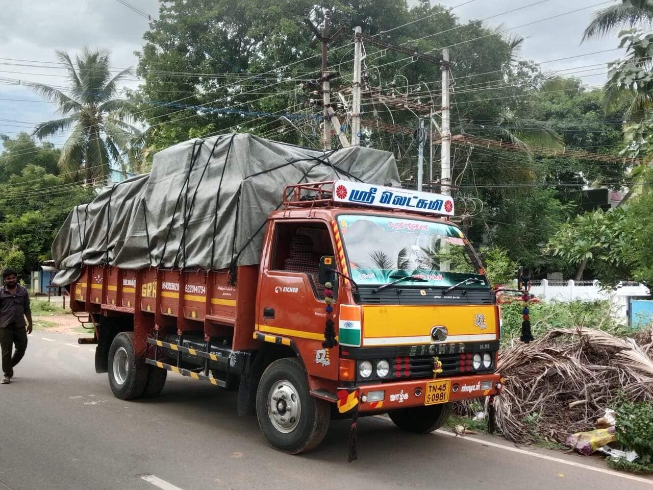 ゆ*じ様 truck furniture service トラック Isuzu Ftr Green Color 4X2 or 4X4 Arm Y off Road Trucks for